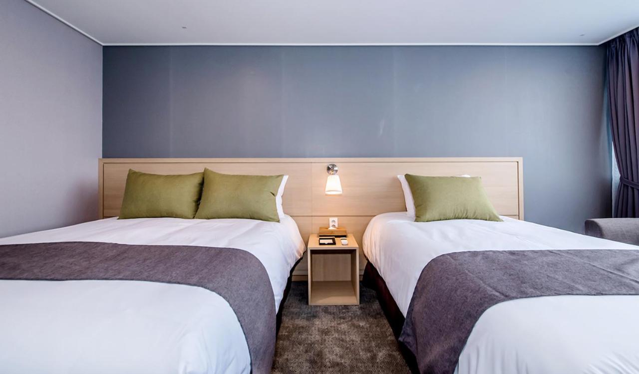 Hotel Shalom Jeju Extérieur photo
