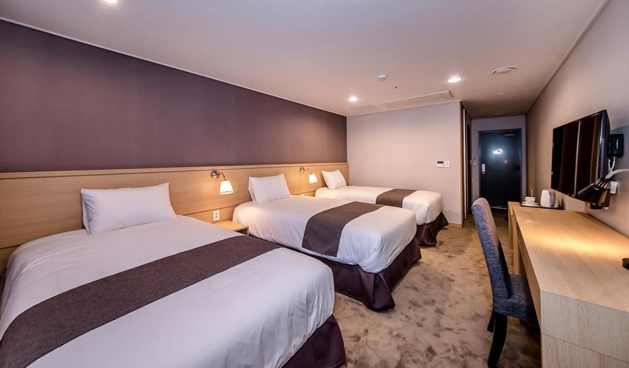 Hotel Shalom Jeju Extérieur photo