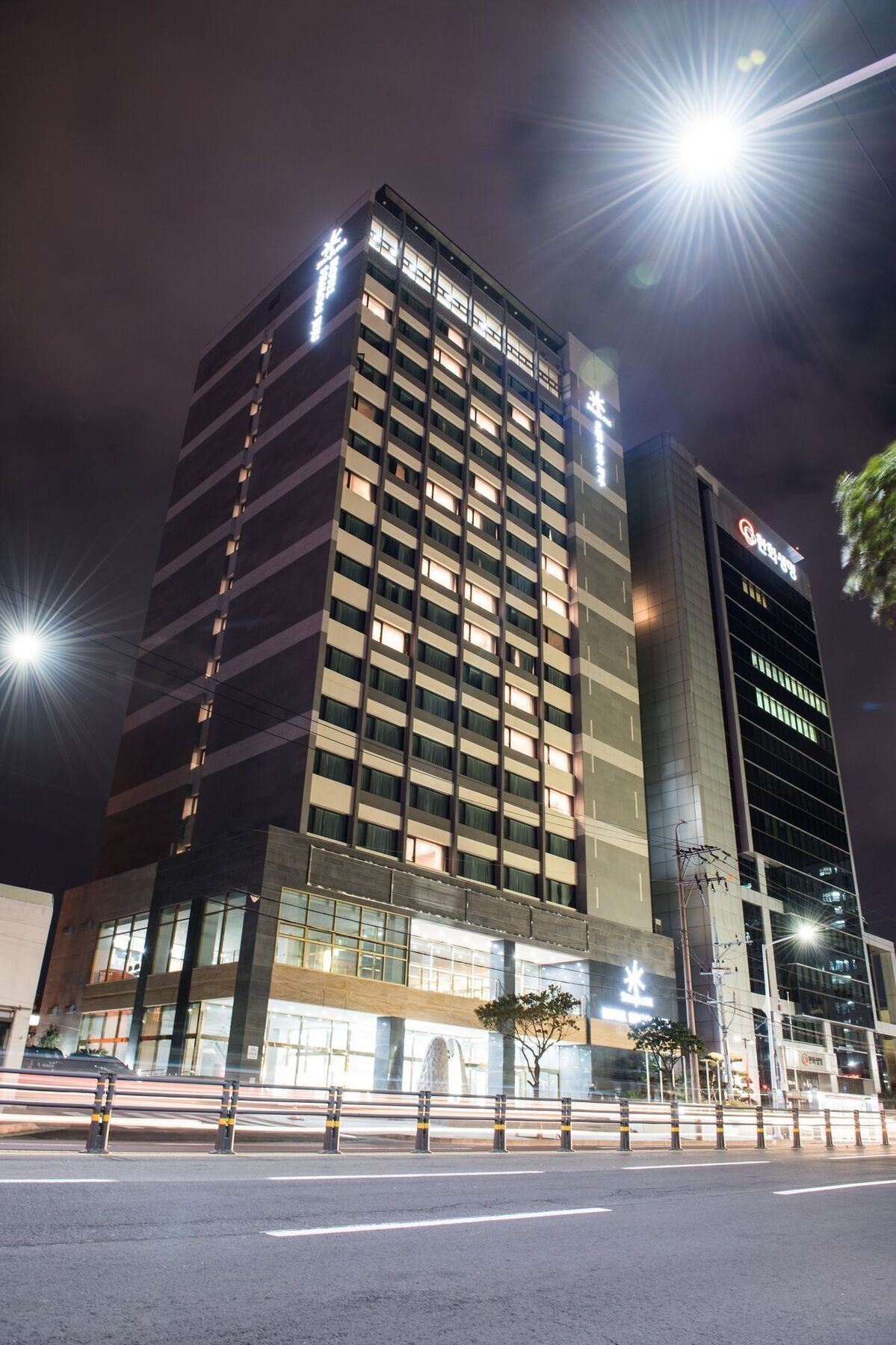 Hotel Shalom Jeju Extérieur photo