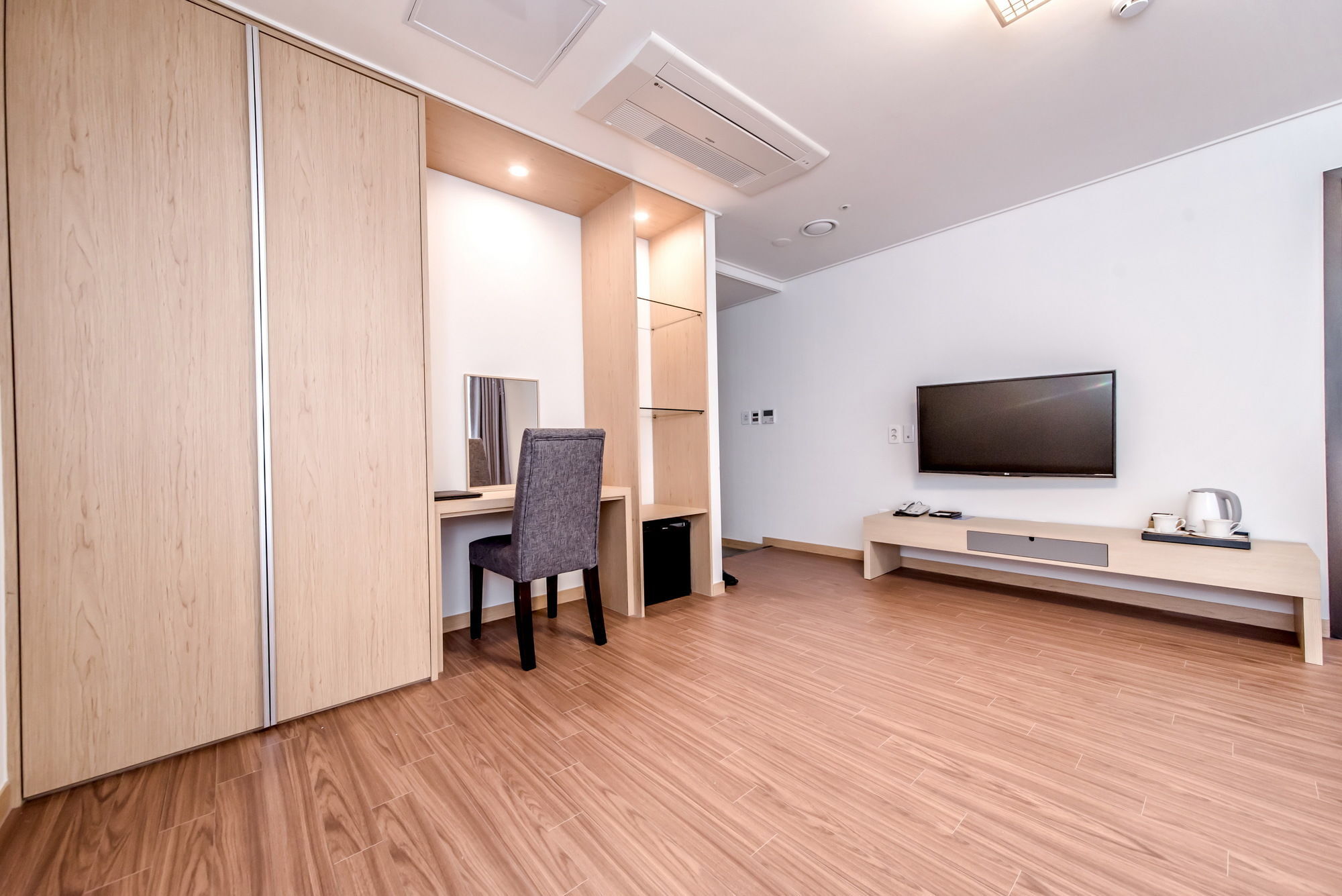 Hotel Shalom Jeju Extérieur photo
